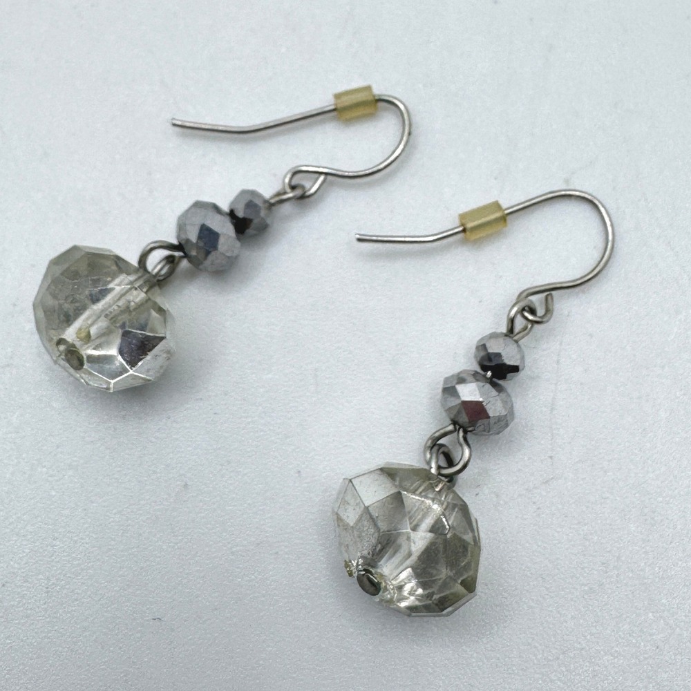 Faceted Clear Crystal Drop Earrings Silver Tone Metallic Bead Dangle Fishhook